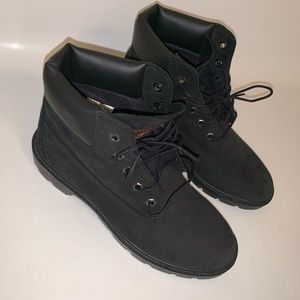All black timberland boots